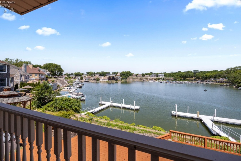 4591 Memorial Shoreway Drive, Marblehead, 43440, 4 Bedrooms Bedrooms, ,3 BathroomsBathrooms,Residential For Lease,For Lease,Memorial Shoreway,20254196