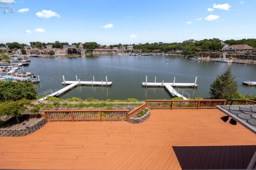 4591 Memorial Shoreway Drive, Marblehead, 43440, 4 Bedrooms Bedrooms, ,3 BathroomsBathrooms,Residential For Lease,For Lease,Memorial Shoreway,20254196
