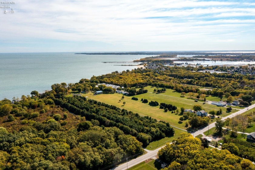 3621 Catawba Road, Port Clinton, 43452, ,Land,For Sale,Catawba,20254213