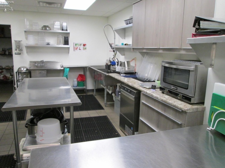 740 Fifth Street, Fremont, 43420, ,Commercial,For Sale,Fifth,20254224