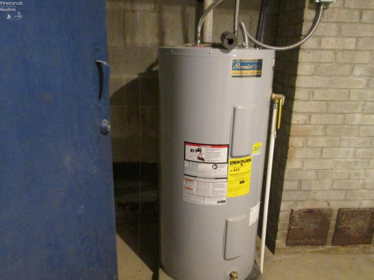 740 Fifth Street, Fremont, 43420, ,Commercial,For Sale,Fifth,20254224