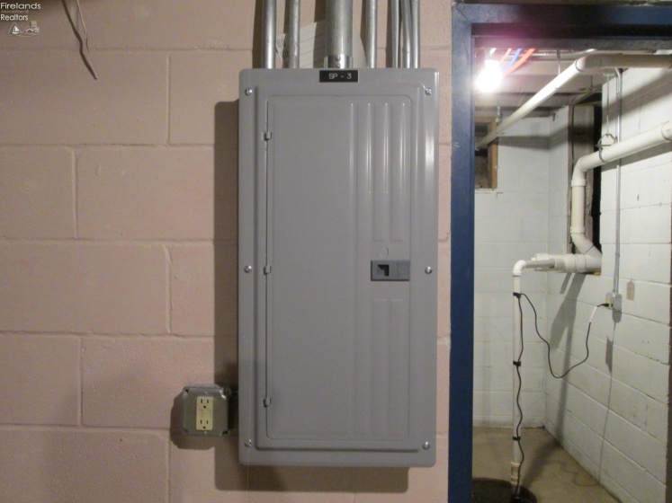 740 Fifth Street, Fremont, 43420, ,Commercial,For Sale,Fifth,20254224