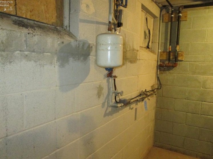 740 Fifth Street, Fremont, 43420, ,Commercial,For Sale,Fifth,20254224