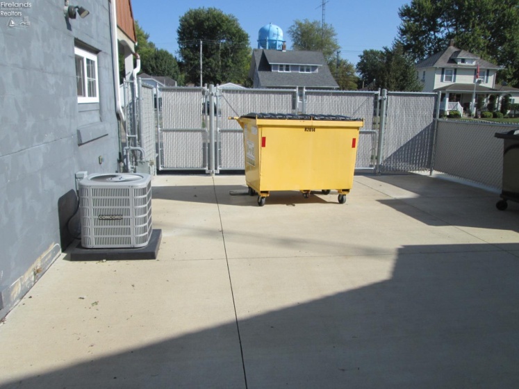 740 Fifth Street, Fremont, 43420, ,Commercial,For Sale,Fifth,20254224