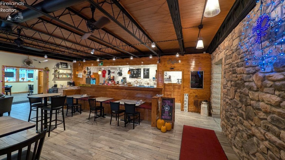 740 Fifth Street, Fremont, 43420, ,Commercial,For Sale,Fifth,20254224