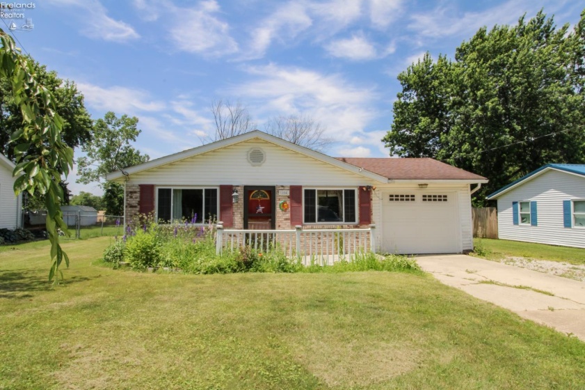 104 West Ave, Willard, 44890, 3 Bedrooms Bedrooms, ,1 BathroomBathrooms,Residential,For Sale,West Ave,20252459