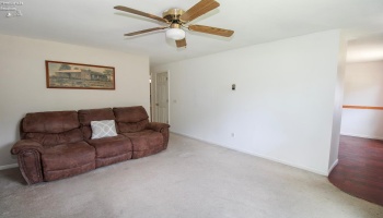 104 West Ave, Willard, 44890, 3 Bedrooms Bedrooms, ,1 BathroomBathrooms,Residential,For Sale,West Ave,20252459 104 West Ave, Willard, 44890, 3 Bedrooms Bedrooms, ,1 BathroomBathrooms,Residential,For Sale,West Ave,20252459