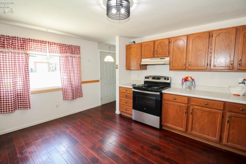 104 West Ave, Willard, 44890, 3 Bedrooms Bedrooms, ,1 BathroomBathrooms,Residential,For Sale,West Ave,20252459