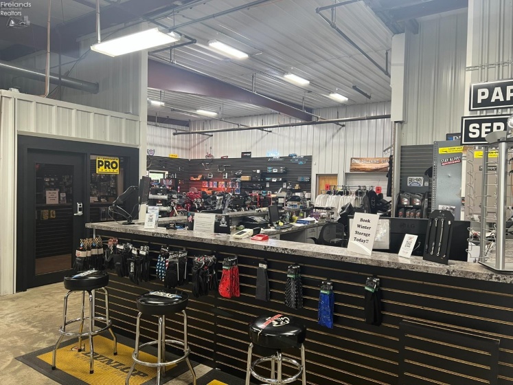 1011 Fremont Avenue, Sandusky, 44870, ,Commercial,For Sale,Fremont,20254226