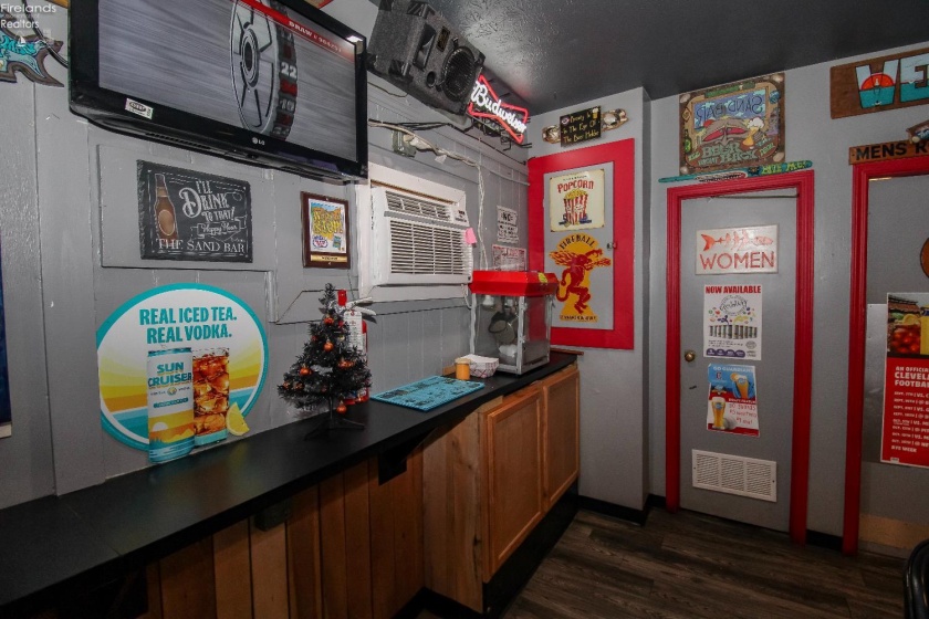 54 McKinley Street, Huron, 44839, ,Commercial,For Sale,McKinley,20254208 54 McKinley Street, Huron, 44839, ,Commercial,For Sale,McKinley,20254208