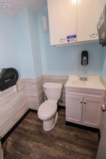 54 McKinley Street, Huron, 44839, ,Commercial,For Sale,McKinley,20254208 54 McKinley Street, Huron, 44839, ,Commercial,For Sale,McKinley,20254208