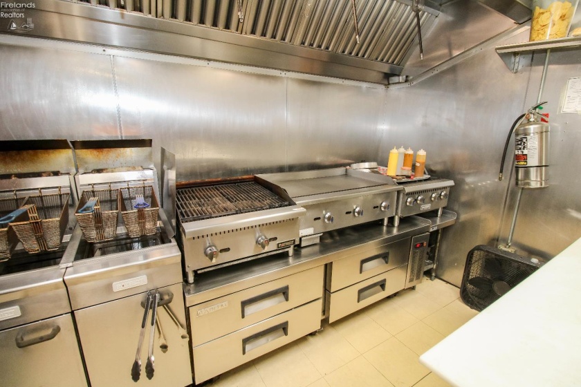54 McKinley Street, Huron, 44839, ,Commercial,For Sale,McKinley,20254208 54 McKinley Street, Huron, 44839, ,Commercial,For Sale,McKinley,20254208