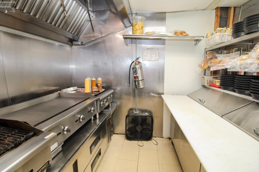 54 McKinley Street, Huron, 44839, ,Commercial,For Sale,McKinley,20254208 54 McKinley Street, Huron, 44839, ,Commercial,For Sale,McKinley,20254208