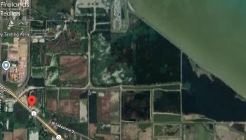 4245 Lakeshore Drive, Port Clinton, 43452, ,Commercial,For Sale,Lakeshore,20254305