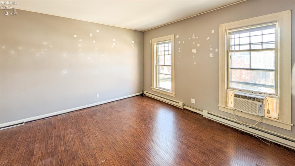 912 Central Avenue, Sandusky, 44870, ,Multiple Units,For Sale,Central,20254345 912 Central Avenue, Sandusky, 44870, ,Multiple Units,For Sale,Central,20254345