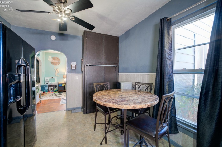 773 Exchange, Vermilion, 44089, ,Multiple Units,For Sale,Exchange,20254306