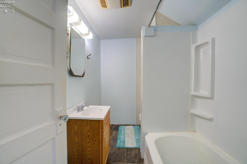 773 Exchange, Vermilion, 44089, ,Multiple Units,For Sale,Exchange,20254306