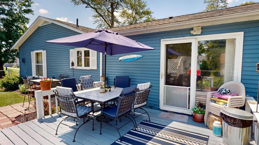 17 Adams Drive, Fremont, 43420, 3 Bedrooms Bedrooms, ,3 BathroomsBathrooms,Residential,For Sale,Adams,20252522