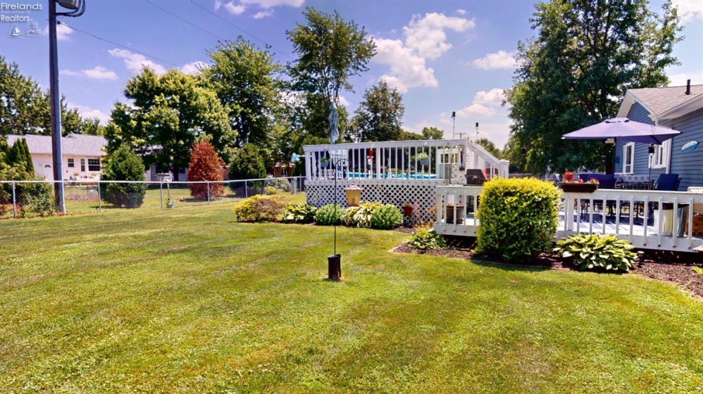 17 Adams Drive, Fremont, 43420, 3 Bedrooms Bedrooms, ,3 BathroomsBathrooms,Residential,For Sale,Adams,20252522