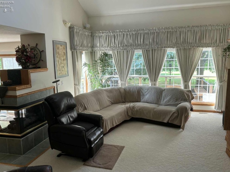 2201 Huron Avery Road, Huron, 44839, 2 Bedrooms Bedrooms, ,3 BathroomsBathrooms,Residential,For Sale,Huron Avery,20253208