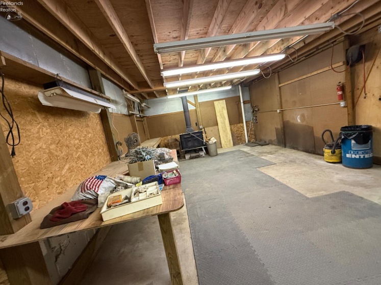 2201 Huron Avery Road, Huron, 44839, 2 Bedrooms Bedrooms, ,3 BathroomsBathrooms,Residential,For Sale,Huron Avery,20253208