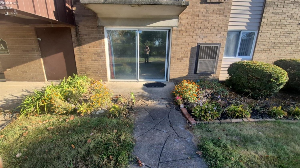 1305 Lake Wilmer Drive, Sandusky, 44870, 2 Bedrooms Bedrooms, ,1 BathroomBathrooms,Residential For Lease,For Lease,Lake Wilmer,20254389