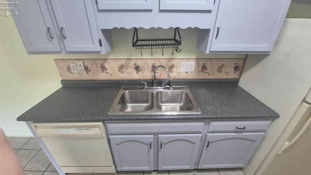 1305 Lake Wilmer Drive, Sandusky, 44870, 2 Bedrooms Bedrooms, ,1 BathroomBathrooms,Residential For Lease,For Lease,Lake Wilmer,20254389