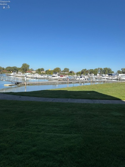 22 Marina Point Drive, Sandusky, 44870, 1 Bedroom Bedrooms, ,1 BathroomBathrooms,Residential For Lease,For Lease,Marina Point,20254291