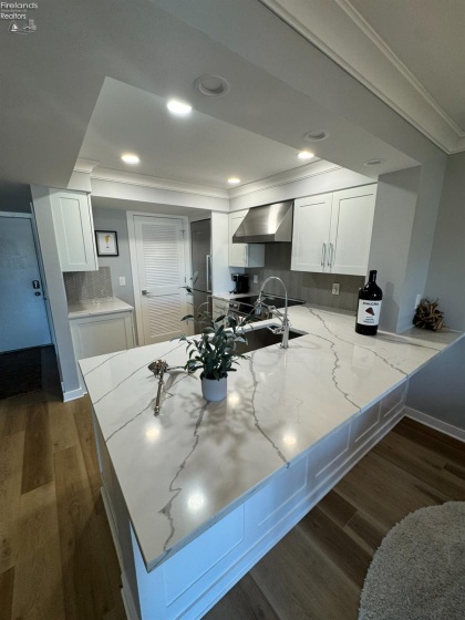 22 Marina Point Drive, Sandusky, 44870, 1 Bedroom Bedrooms, ,1 BathroomBathrooms,Residential For Lease,For Lease,Marina Point,20254291