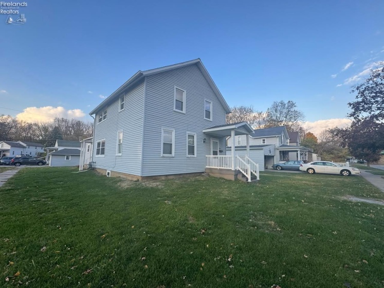 320 Tiffin Street, Fremont, 43420, ,Multiple Units,For Sale,Tiffin,20254408