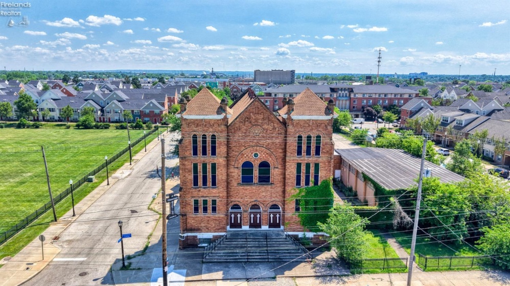 3782 Community College Avenue, Cleveland, 44115, ,Commercial,For Sale,Community College,20254430