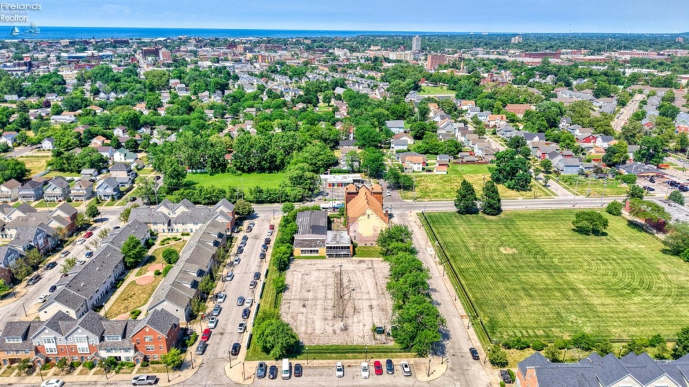 3782 Community College Avenue, Cleveland, 44115, ,Commercial,For Sale,Community College,20254430