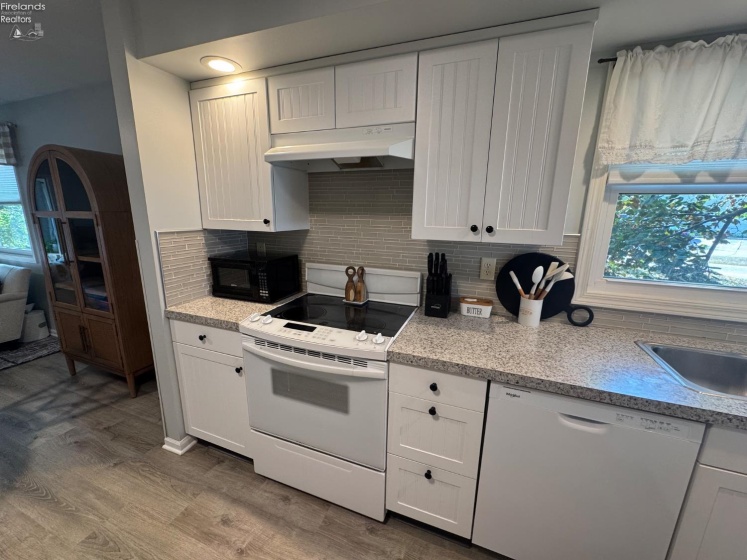 820 Martha Drive, Huron, 44839, 1 Bedroom Bedrooms, ,1 BathroomBathrooms,Residential For Lease,For Lease,Martha,20254460