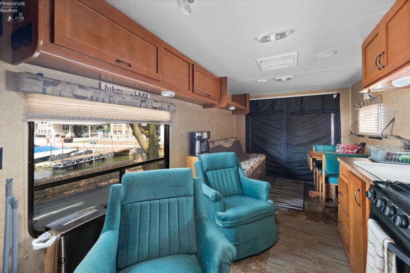 2200 Harborview Drive, Marblehead, 43440, 1 Bedroom Bedrooms, ,1 BathroomBathrooms,Residential,For Sale,Harborview,20252755