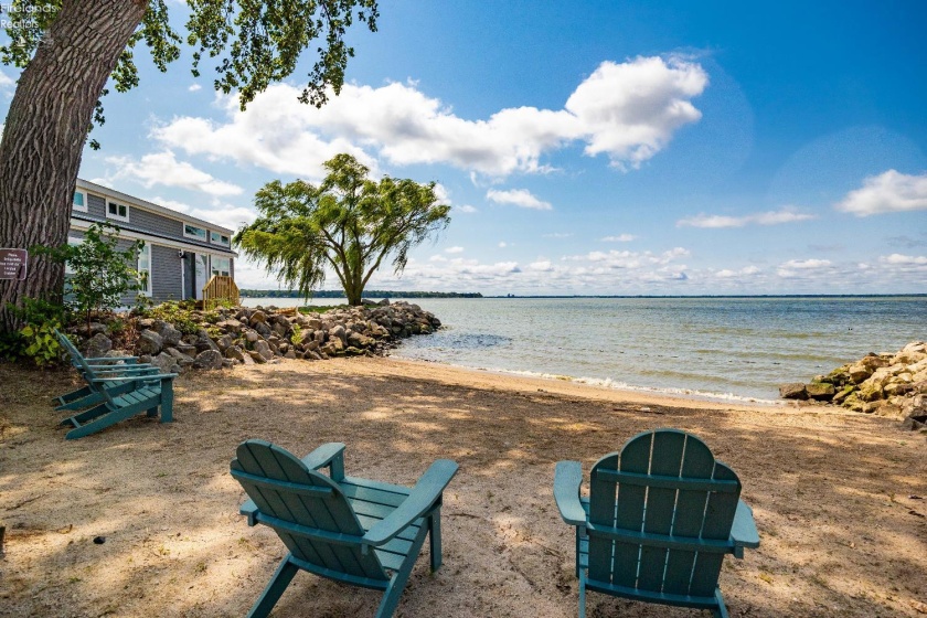 2200 Harborview Drive, Marblehead, 43440, 1 Bedroom Bedrooms, ,1 BathroomBathrooms,Residential,For Sale,Harborview,20252755