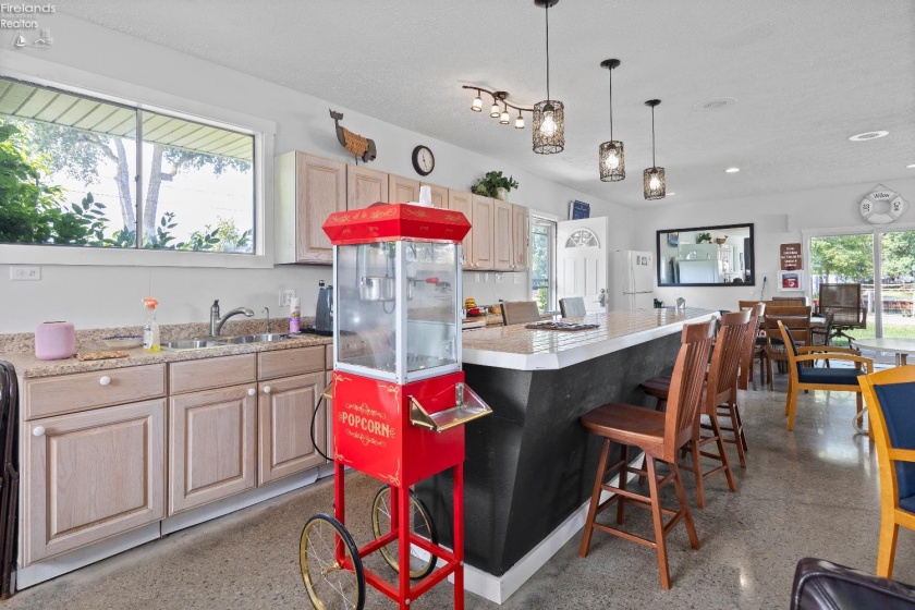 2200 Harborview Drive, Marblehead, 43440, 1 Bedroom Bedrooms, ,1 BathroomBathrooms,Residential,For Sale,Harborview,20252755