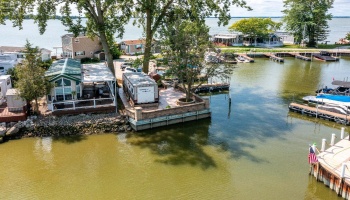 2200 Harborview Drive, Marblehead, 43440, 1 Bedroom Bedrooms, ,1 BathroomBathrooms,Residential,For Sale,Harborview,20252755