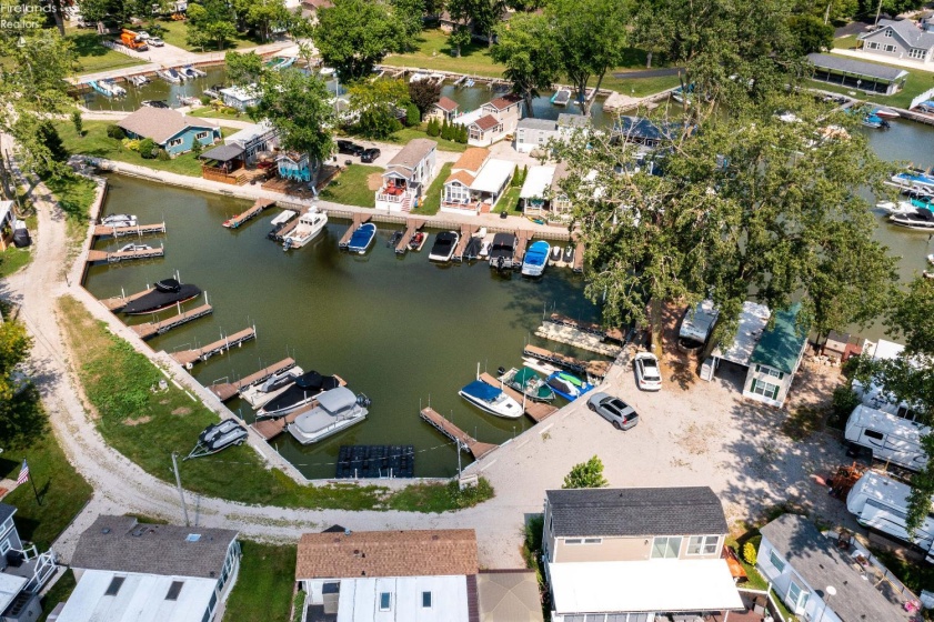 2200 Harborview Drive, Marblehead, 43440, 1 Bedroom Bedrooms, ,1 BathroomBathrooms,Residential,For Sale,Harborview,20252755