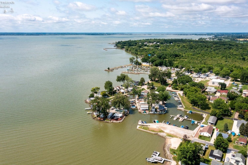 2200 Harborview Drive, Marblehead, 43440, 1 Bedroom Bedrooms, ,1 BathroomBathrooms,Residential,For Sale,Harborview,20252755