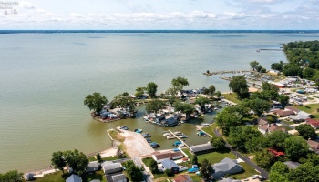 2200 Harborview Drive, Marblehead, 43440, 1 Bedroom Bedrooms, ,1 BathroomBathrooms,Residential,For Sale,Harborview,20252755