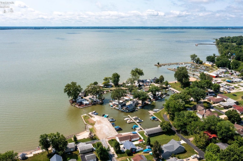 2200 Harborview Drive, Marblehead, 43440, 1 Bedroom Bedrooms, ,1 BathroomBathrooms,Residential,For Sale,Harborview,20252755