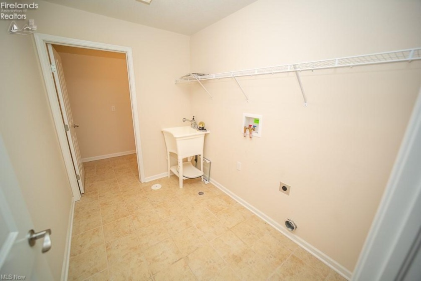 3912 Coventry Lane, Huron, 44839, 2 Bedrooms Bedrooms, ,2 BathroomsBathrooms,Residential For Lease,For Lease,Coventry,20254504