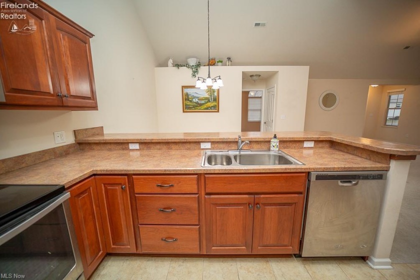 3912 Coventry Lane, Huron, 44839, 2 Bedrooms Bedrooms, ,2 BathroomsBathrooms,Residential For Lease,For Lease,Coventry,20254504