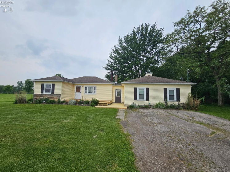 82 Kniffin Street, Greenwich, 44837, 4 Bedrooms Bedrooms, ,1 BathroomBathrooms,Residential,For Sale,Kniffin,20252110