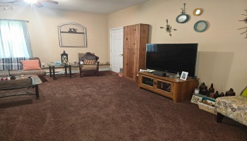 82 Kniffin Street, Greenwich, 44837, 4 Bedrooms Bedrooms, ,1 BathroomBathrooms,Residential,For Sale,Kniffin,20252110 82 Kniffin Street, Greenwich, 44837, 4 Bedrooms Bedrooms, ,1 BathroomBathrooms,Residential,For Sale,Kniffin,20252110