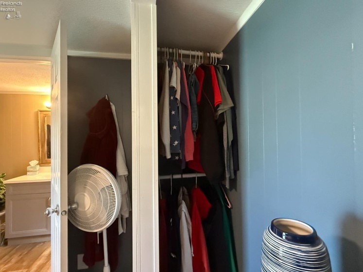 265 Meachem Road, Port Clinton, 43452, 3 Bedrooms Bedrooms, ,2 BathroomsBathrooms,Residential,For Sale,Meachem,20253535