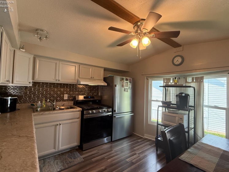 265 Meachem Road, Port Clinton, 43452, 3 Bedrooms Bedrooms, ,2 BathroomsBathrooms,Residential,For Sale,Meachem,20253535