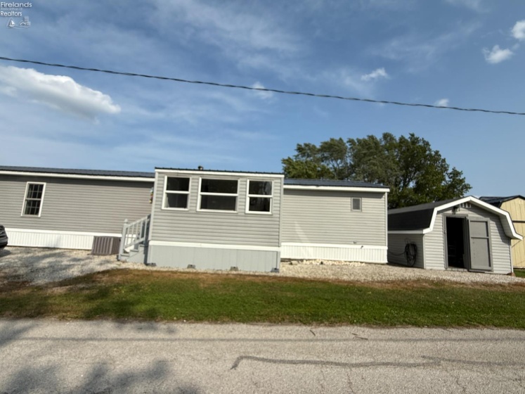 265 Meachem Road, Port Clinton, 43452, 3 Bedrooms Bedrooms, ,2 BathroomsBathrooms,Residential,For Sale,Meachem,20253535