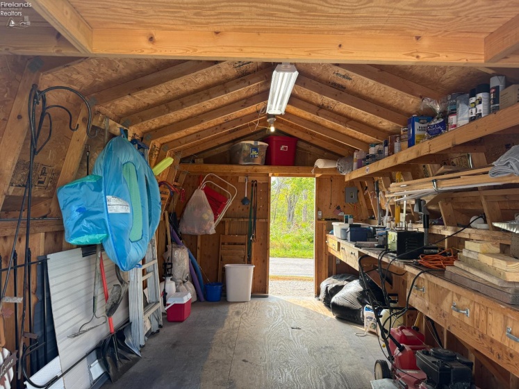 265 Meachem Road, Port Clinton, 43452, 3 Bedrooms Bedrooms, ,2 BathroomsBathrooms,Residential,For Sale,Meachem,20253535