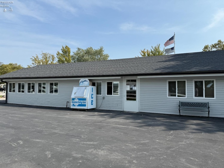 265 Meachem Road, Port Clinton, 43452, 3 Bedrooms Bedrooms, ,2 BathroomsBathrooms,Residential,For Sale,Meachem,20253535